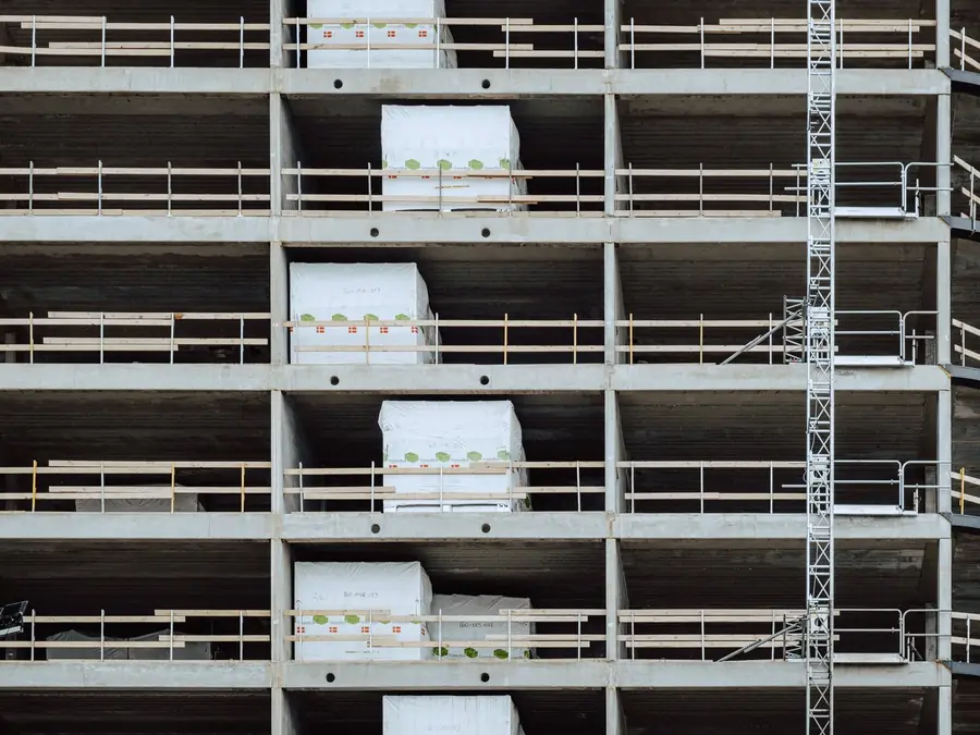 Estrutura de concreto de edifício em construção